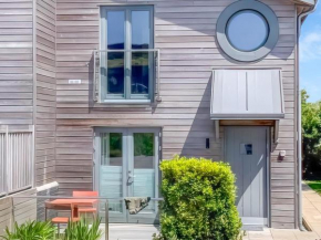 St, Ives Resort - Una Azure 58